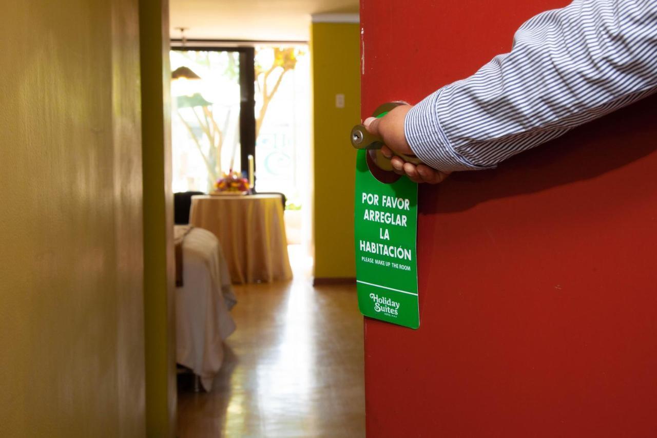 Holiday Suites Tacna Zewnętrze zdjęcie