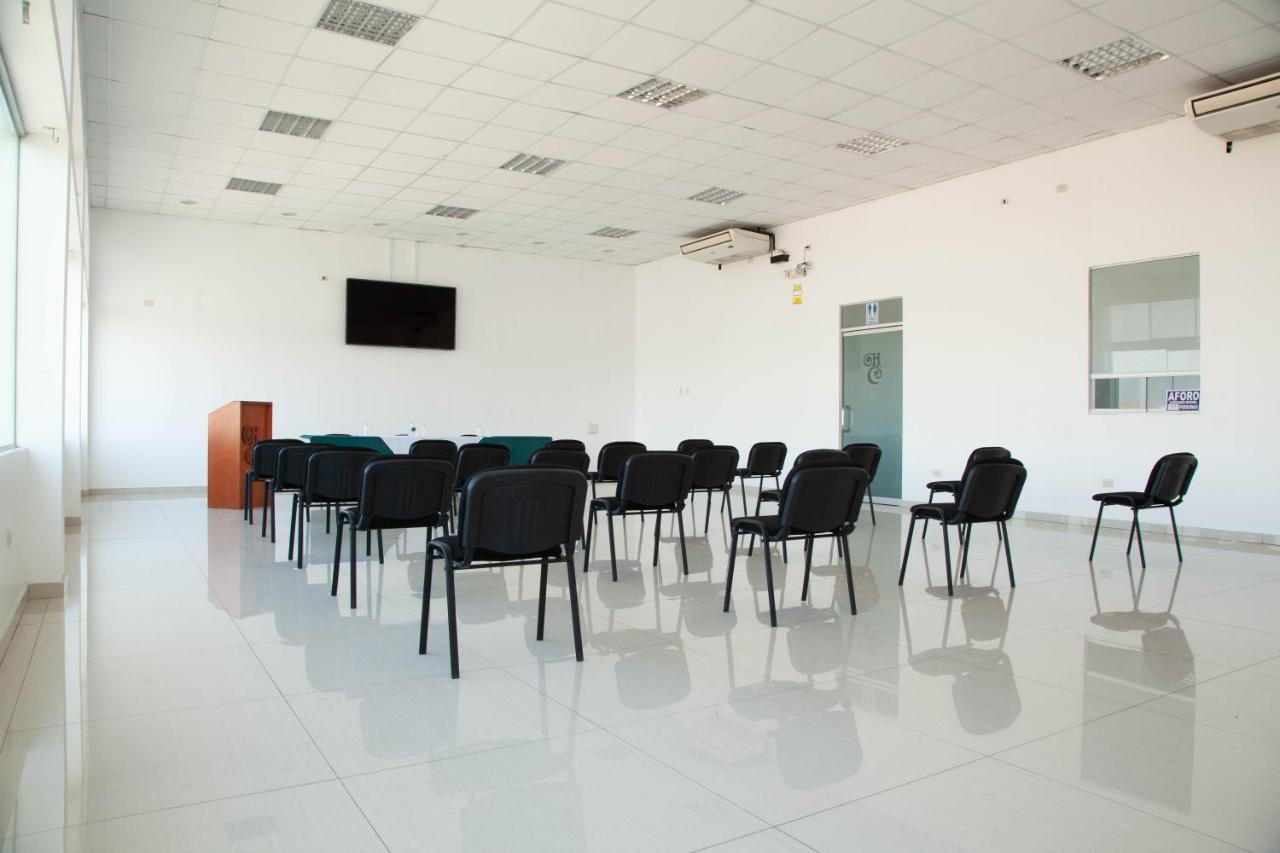 Holiday Suites Tacna Zewnętrze zdjęcie
