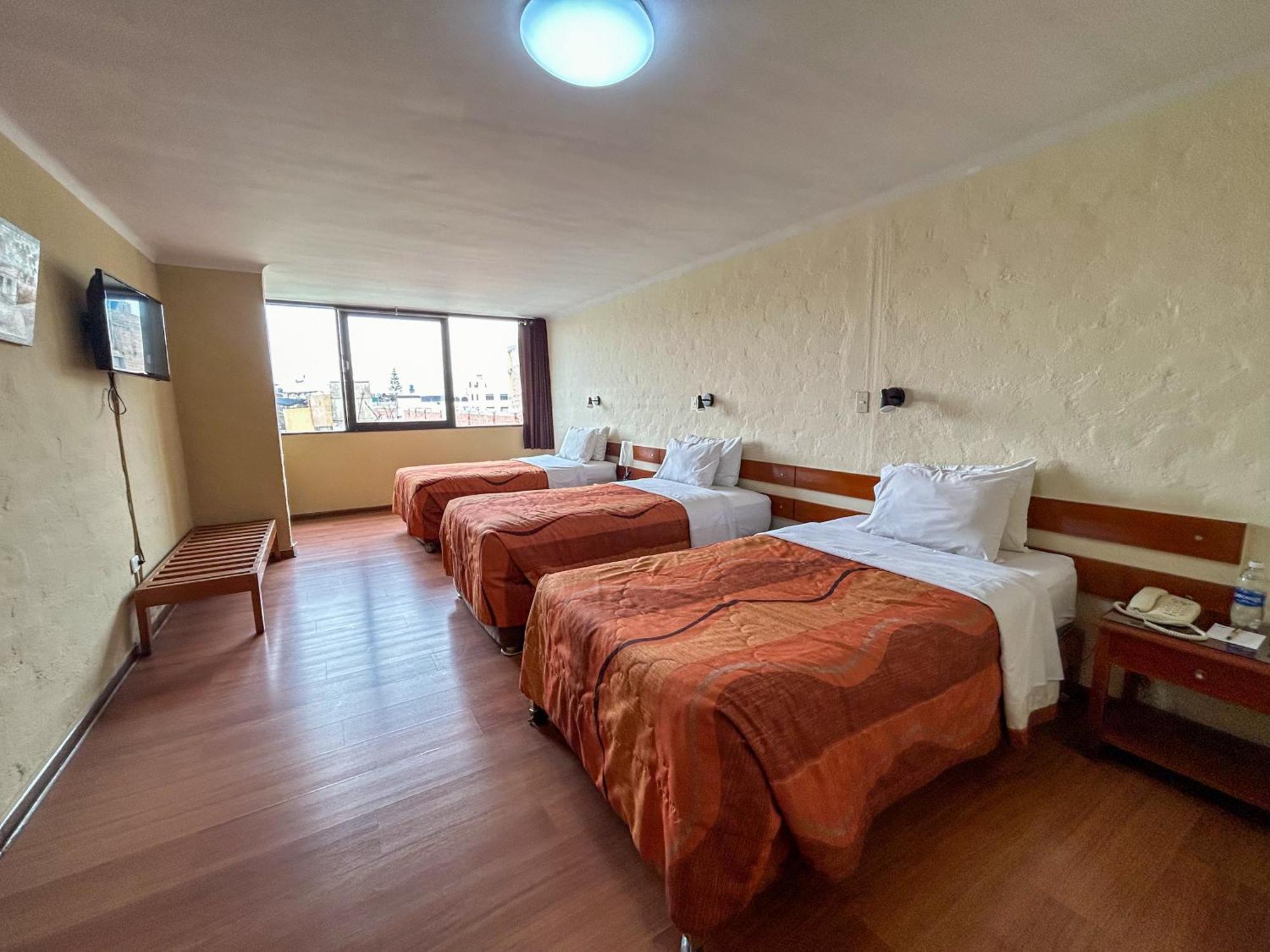 Holiday Suites Tacna Zewnętrze zdjęcie